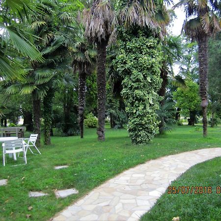 Agriturismob&B Loggia Degli Artisti Палаццоло-делло-Стелла Экстерьер фото